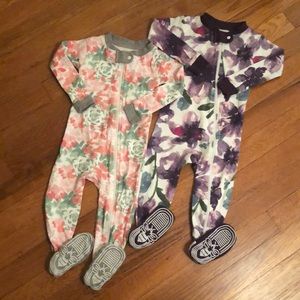 Burt’s Bees Baby Footie Pajama 12M - Set of 2 - Never Worn
